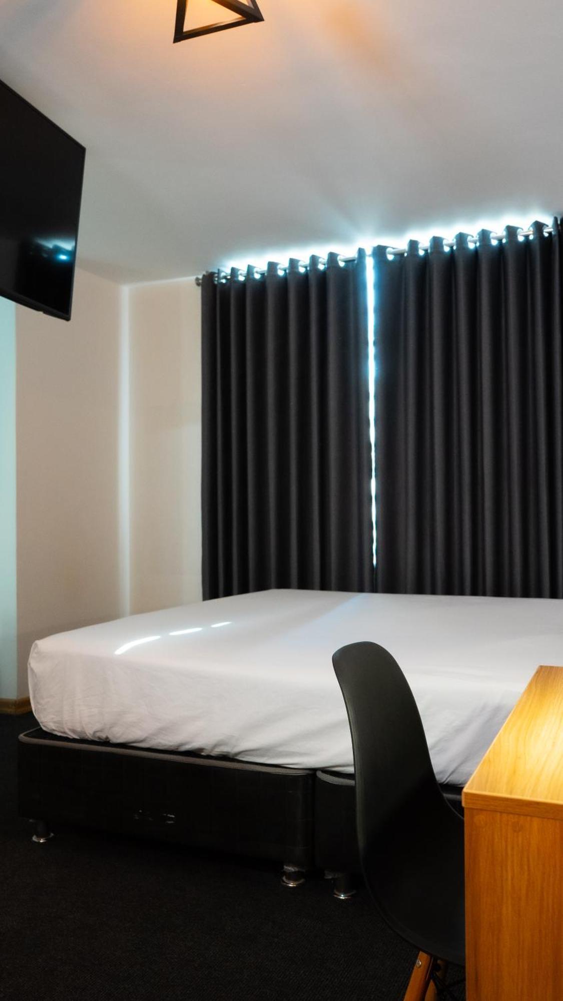 פיורה Hotel Montana מראה חיצוני תמונה